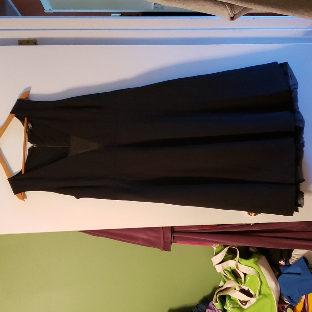Michel Studio sleeveless black dress size 14